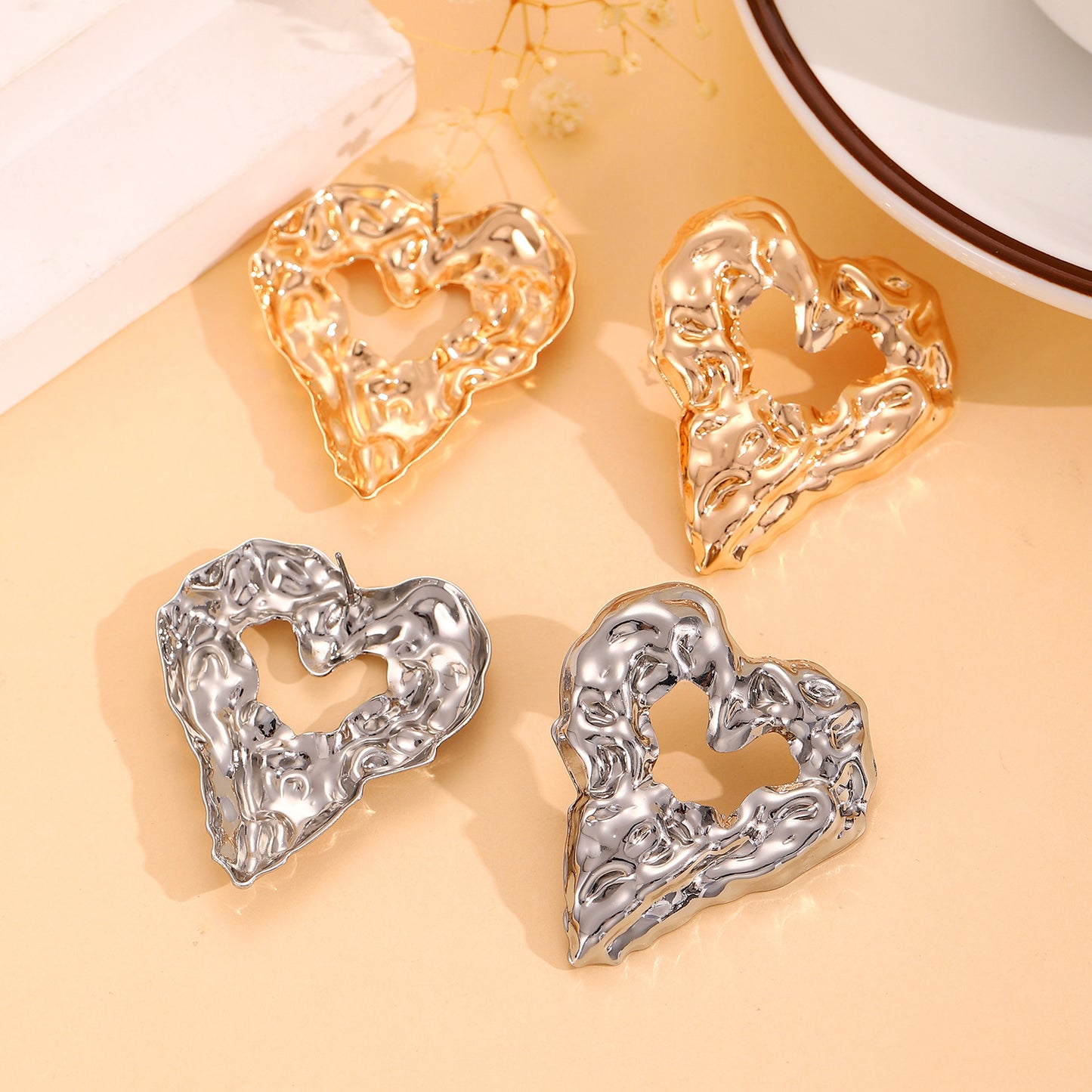 New Pleated Lava Hollow Heart-shaped Earrings Personality Exaggerated Love Earrings For Women Valentine's Day