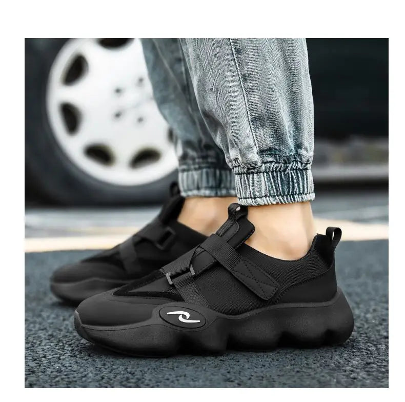 New Fashion Black Platform Sneakers Chunky Shoes for Men